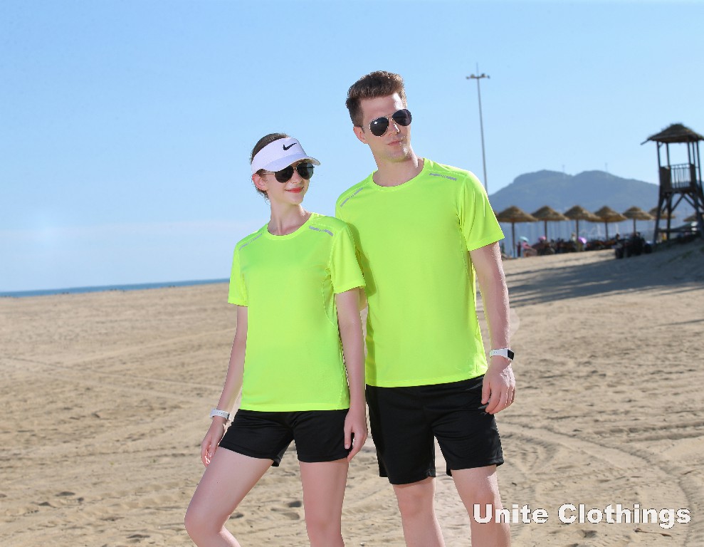 Unisex Dot Texture 100% Quick Dry Polyester Tee